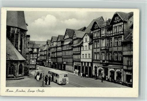 Hann Münden Lange Straße Fachwerkhäuser Bus