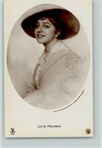 Lotte Neumann Foto Carl Schenker