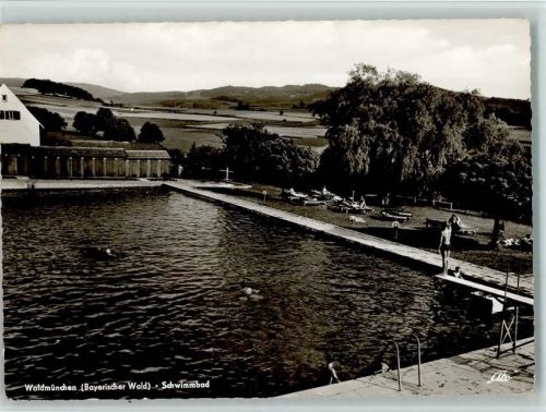Waldmünchen 1973 Schwimmbad , gute Erhaltung AK