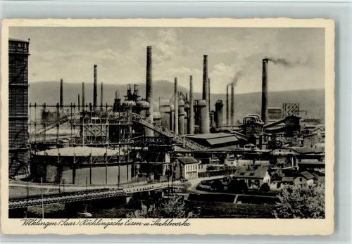 Völklingen 1938 Qualmende Schornsteine - Eisen- und Stahlwerke , gute Erhaltung
