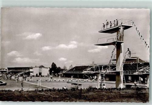 Reutlingen Freibad Markwasen Rückseite mit Kleberesten bzw Abschürfungen