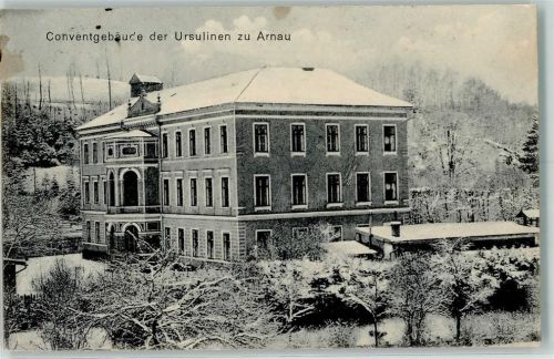 Hostinne Conventgebäude der Ursulinen Winter