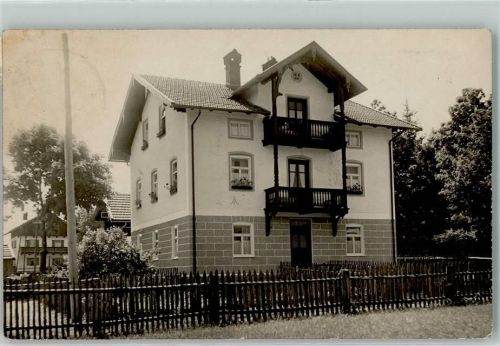 83607 W8150 Holzkirchen , Oberbay Privatfoto AK Wohnhaus Ort handschriftlich