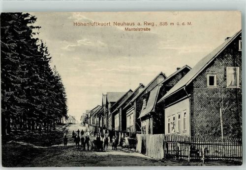 Neuhaus Mantelstraße Kinder