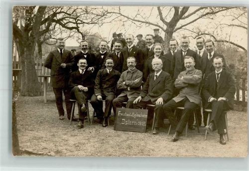 Eglosheim 1919 Gruppenphoto Herrengruppe Ostern 1919 Ort handschriftlich
