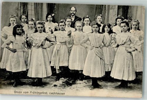 Lechhausen Frühlingsfest Mädchen