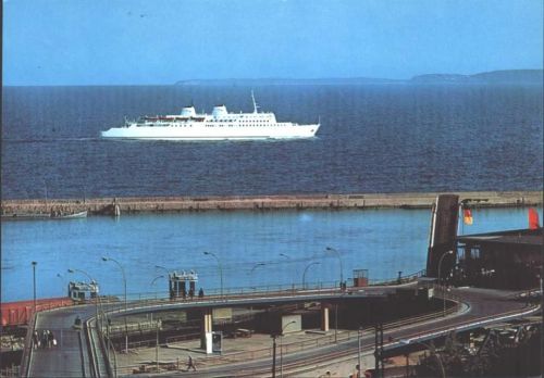 Sassnitz Fährschiff MS Saßnitz - Mole - Fährbahnhof