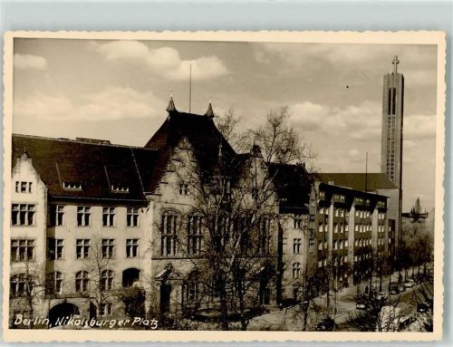 Wilmersdorf Nikolsburger Platz Ev. Kirche