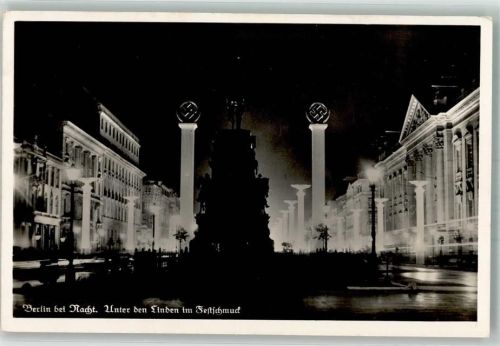Berlin Mitte 1938 Unter den Linden im Festschmuck bei Nacht