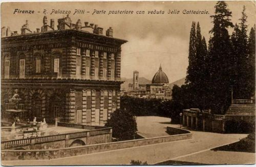 1909 Firenze: R. Palazzo Pitti,Parte posteriore con veduta della Cattedrale AKU1