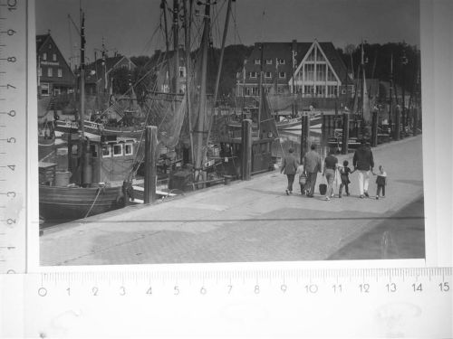 Neuharlingersiel Hafen