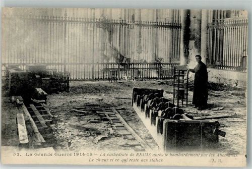 Reims WK I Kirche nach der Bombadierung
