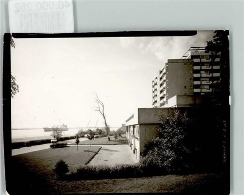 Wedel Graf Lucknerhaus, Schiff, Elbeblick