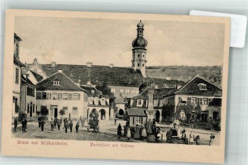 Weikersheim Marktplatz mit Schloss