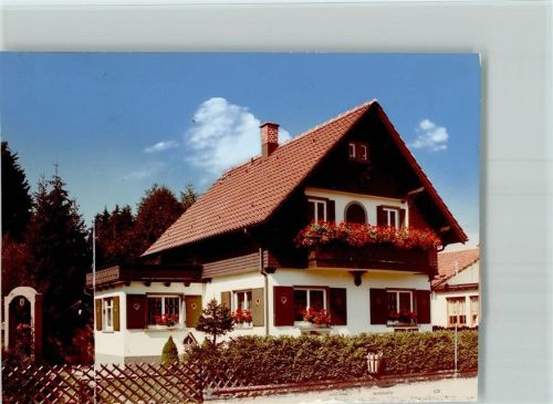 Lützenhardt Klappläden mit Herz