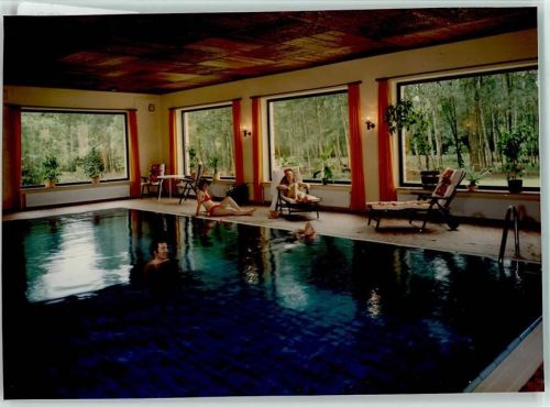 Gifhorn Hallenbad Innenaufnahme