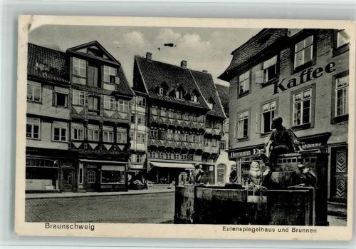 Braunschweig Eulenspiegelbrunnen, Eulen, Eulenspiegelhaus, Hengstparade Stempel, 1930; Erhaltung siehe Bild