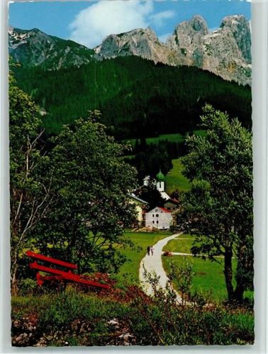 Grän Sommer und Kirche im Dorf AKU2
