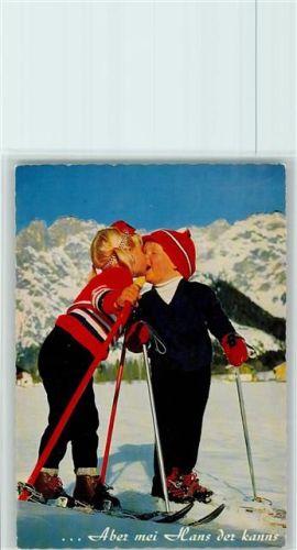 Skifahrerjunge küsst Mädchen auf Skie Aber mei Hans der kanns AKU2