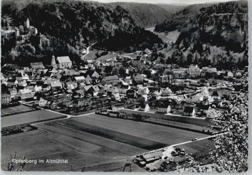 Kipfenberg Feld Haus Gesamtansicht