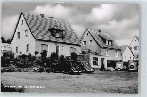 Ernsthausen Haus Auto Terrasse