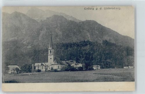 Grödig Kirche Berg Feld
