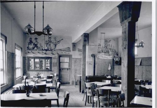 Oberreifenberg Foto Lampe Tisch Stuhl