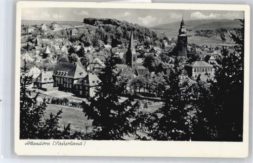 Attendorn Gesamtansicht mit Kirche