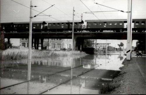 Einsenbahnbrücke,Hochwasser,Überschwemmung,(keine Ak-Einteilung)