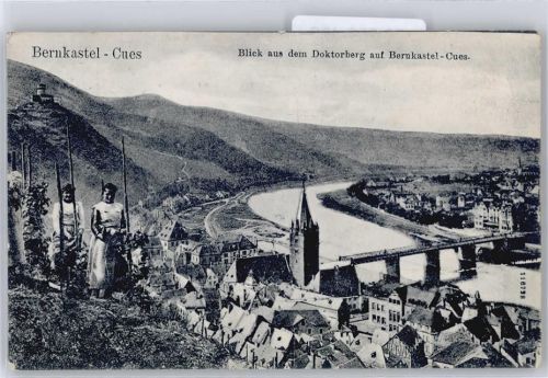 Bernkastel-Kues Blick vom Doktorberg