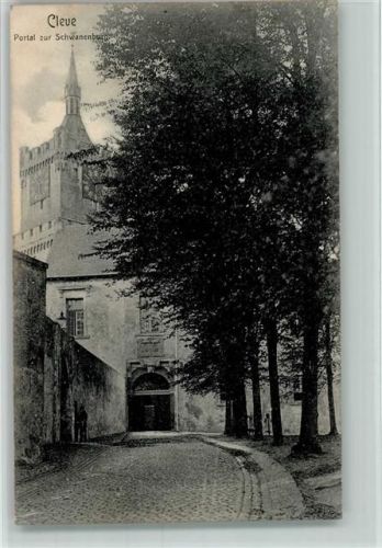 Kleve Portal zur Schwanenburg