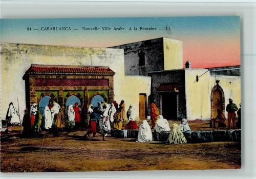 Casablanca 1920 Nouvelle Ville Arabe - Frauen holen Wasser AK Good condition