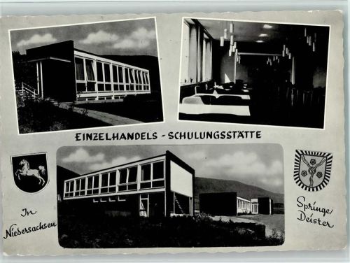 Springe Einzelhandels-Schulungsstätte Innenaufnahme 3-Bildaufnahme