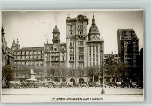 Buenos Aires Leandro y Sarmiento