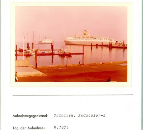 Cuxhaven Fährhafen Kodacolor-X Foto montiert auf Karton