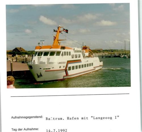 Baltrum Hafen mit Langeoog I Foto montiert auf Karton
