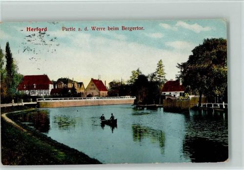 Herford Partie an der Werre beim Bergertor Ruderboot