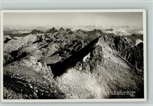 Dolomiten Panorama dal Boe verso Fermede e Puez