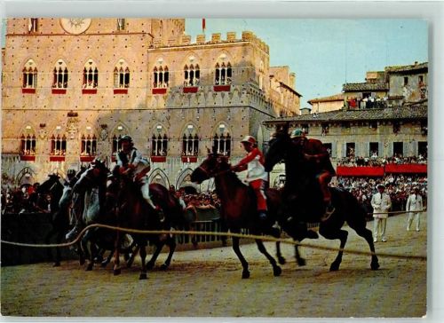 Siena Il Palio La Mossa Der Wettlauf Die Abreise