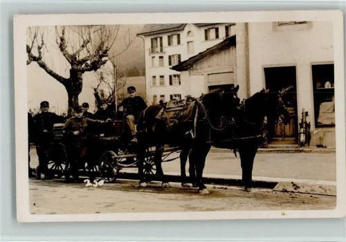 1917 Militär mit einem Bauernwagen AK