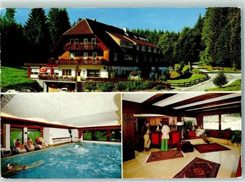 Kälberbronn Rückseite mit Abschürfungen bzw Kleberesten Gasthaus Pension Waldsagmühle