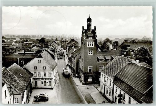 Anrath Rückseite mit Abschürfungen bzw Kleberesten Viersener Strasse Rathaus Gasthaus
