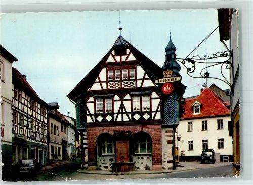 Hofheim Rathaus Kath. Kirche Telefonhäuschen Polizei-VW Buli