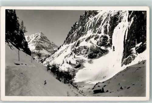 Tröpolach Schleierfall am Weg ins Naßfeld Stempel Winter