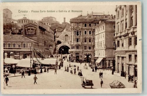 Trieste / Triest / Trst Piazza Carlo Goldoni e Galleria di Montuzza Marktszene