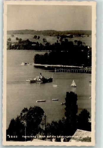 Herrsching Blick auf die Landungsbrücke Seitenraddampfer Segelboot