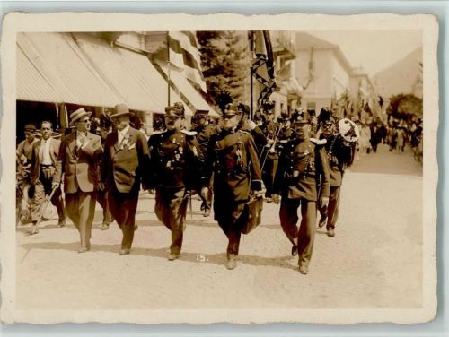 Militärparade - Frankreich? Persönlichkeiten