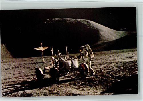 Nr. 1266114 NASA - Irwin at Rover parked near LM, Mount Hadley in the background AK Gute Erhaltung