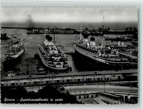 Genova Hafen mit großen Dampfern, gute Erhaltung AK