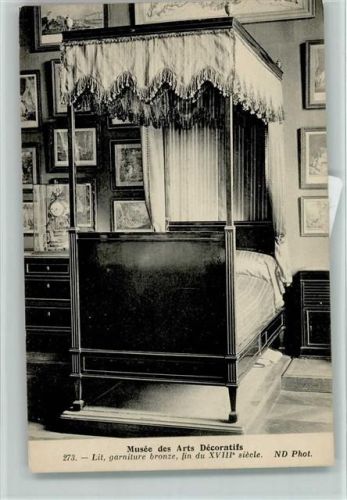 Interieur - Musee des Arts Decoratifs - Bett